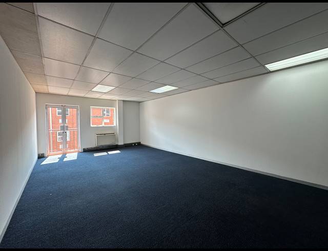 60.40M² OFFICE TO LET IN CENTURION CENTRAL